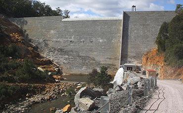 Meander Dam Tasmania